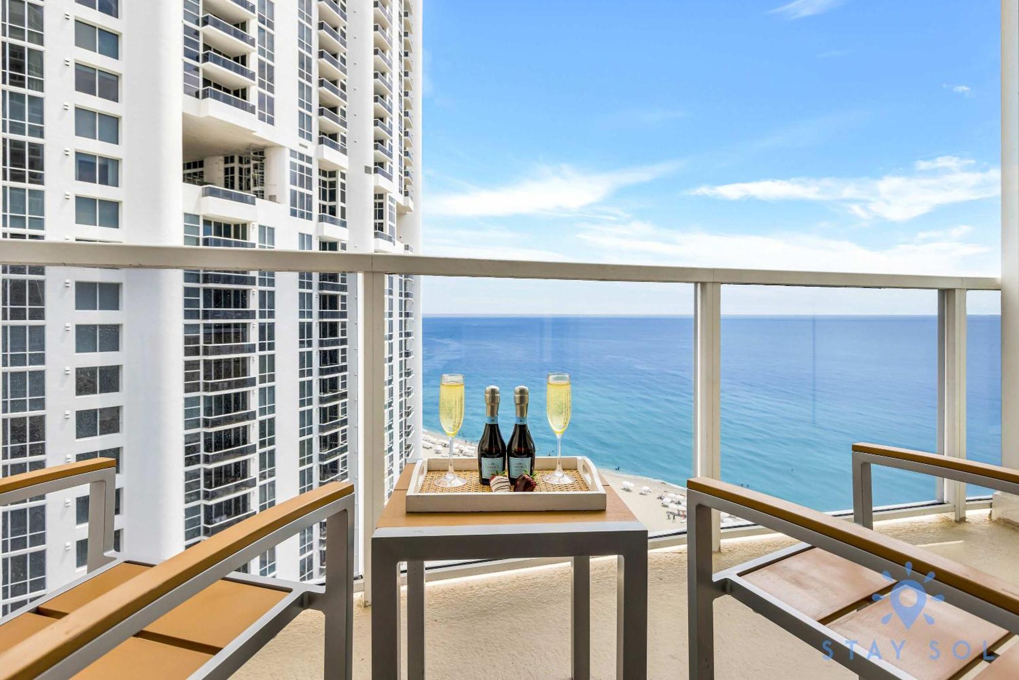 Deluxe Studio Ocean View Premium Amenities Villa Sunny Isles Beach Exterior photo