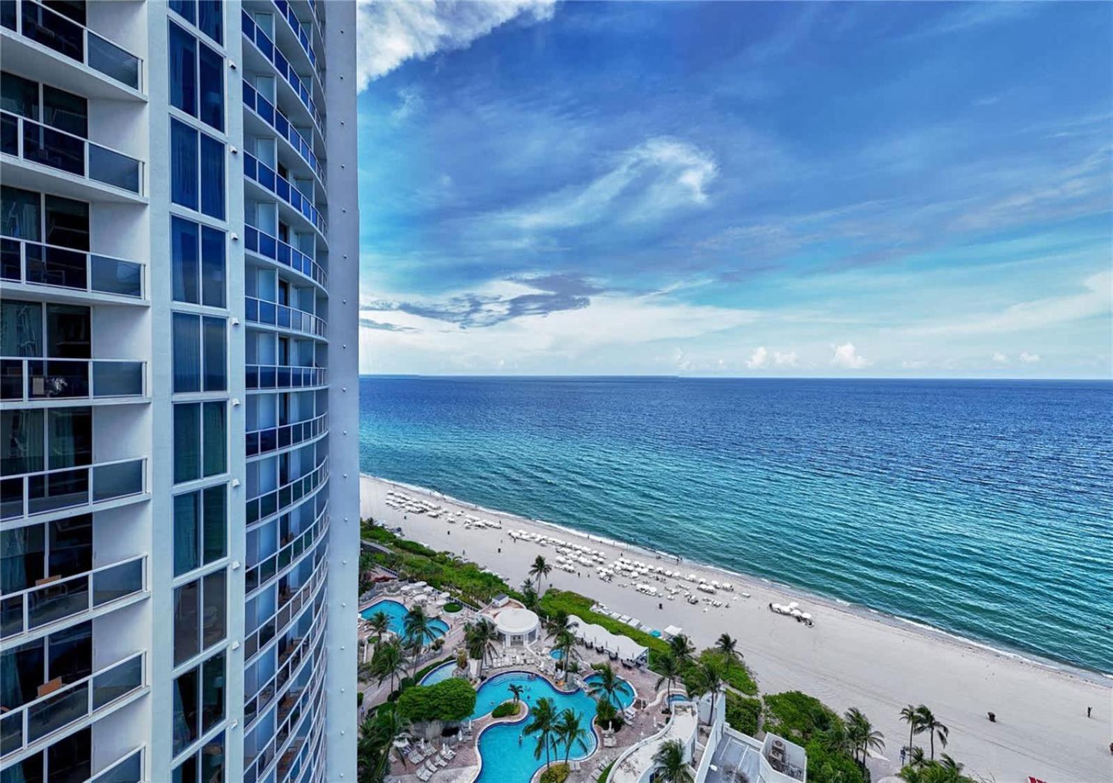 Deluxe Studio Ocean View Premium Amenities Villa Sunny Isles Beach Exterior photo